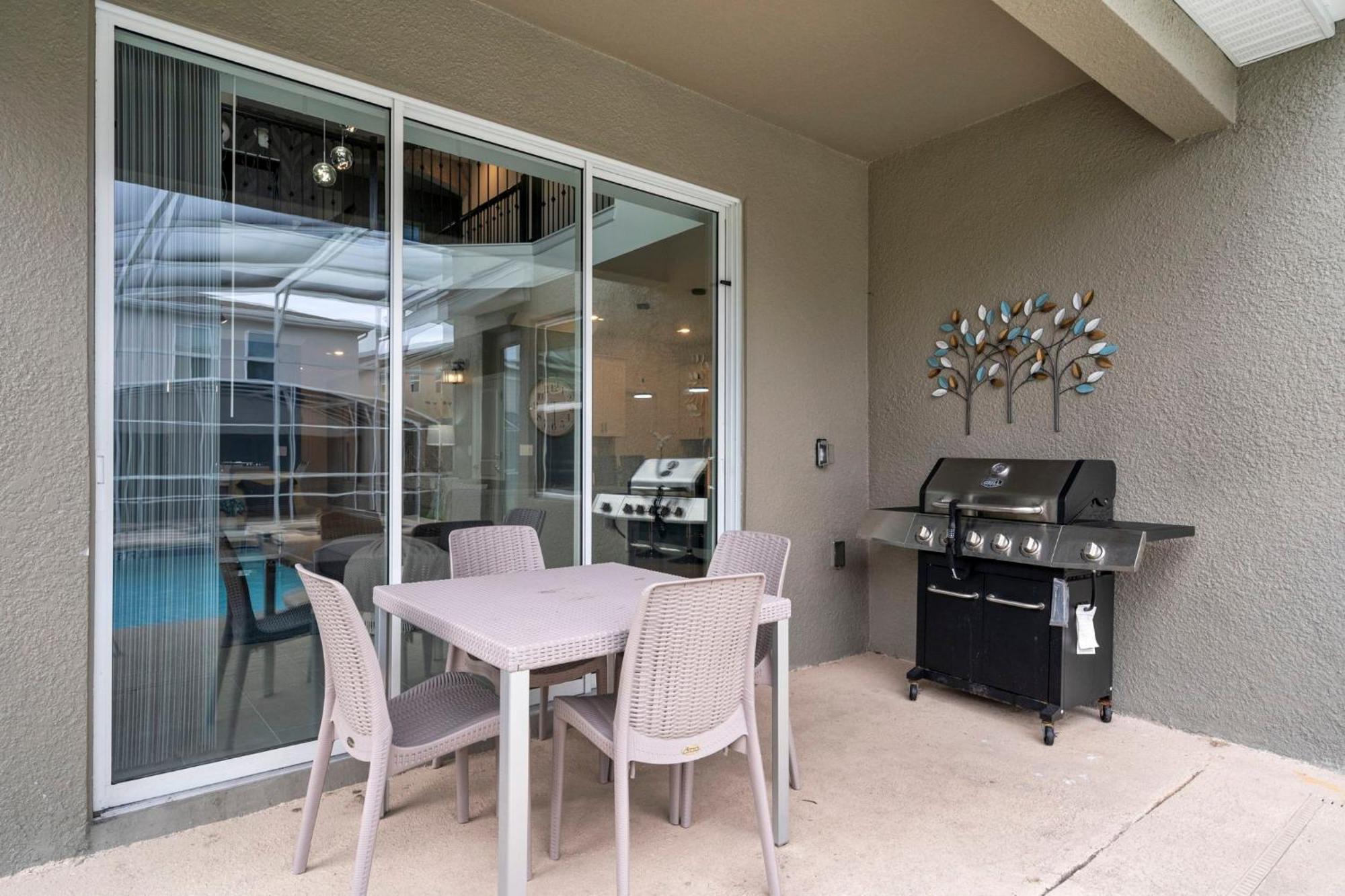 Gorgeous 5 Bd Home W Private Pool Next To Disney 키시미 외부 사진