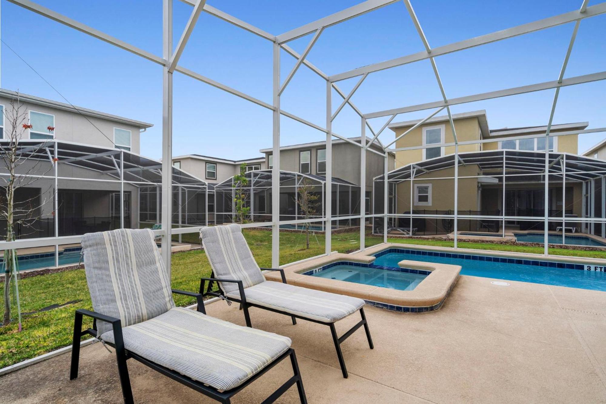 Gorgeous 5 Bd Home W Private Pool Next To Disney 키시미 외부 사진